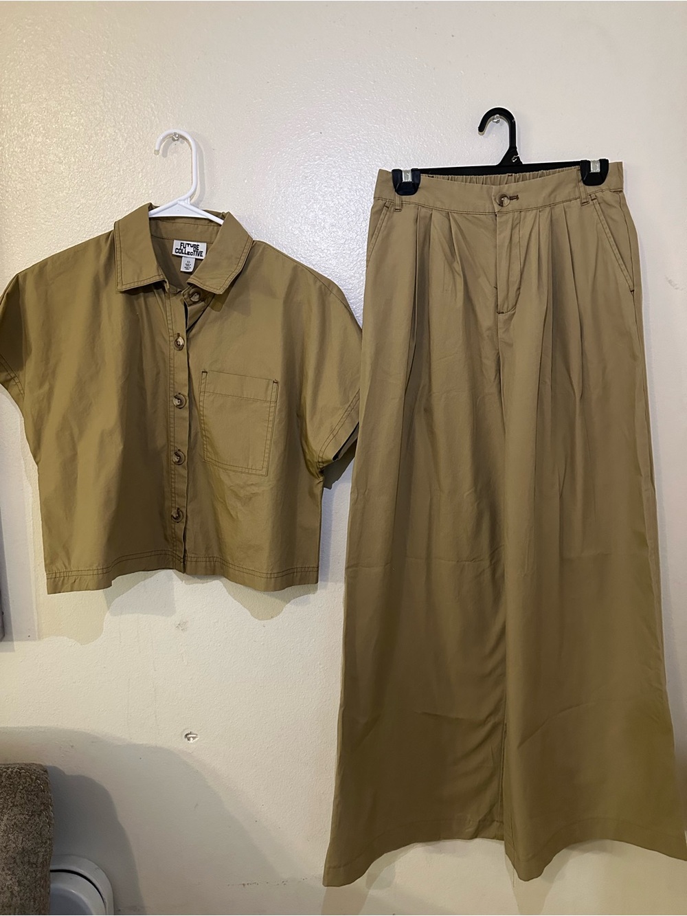 Two-piece kehaki set